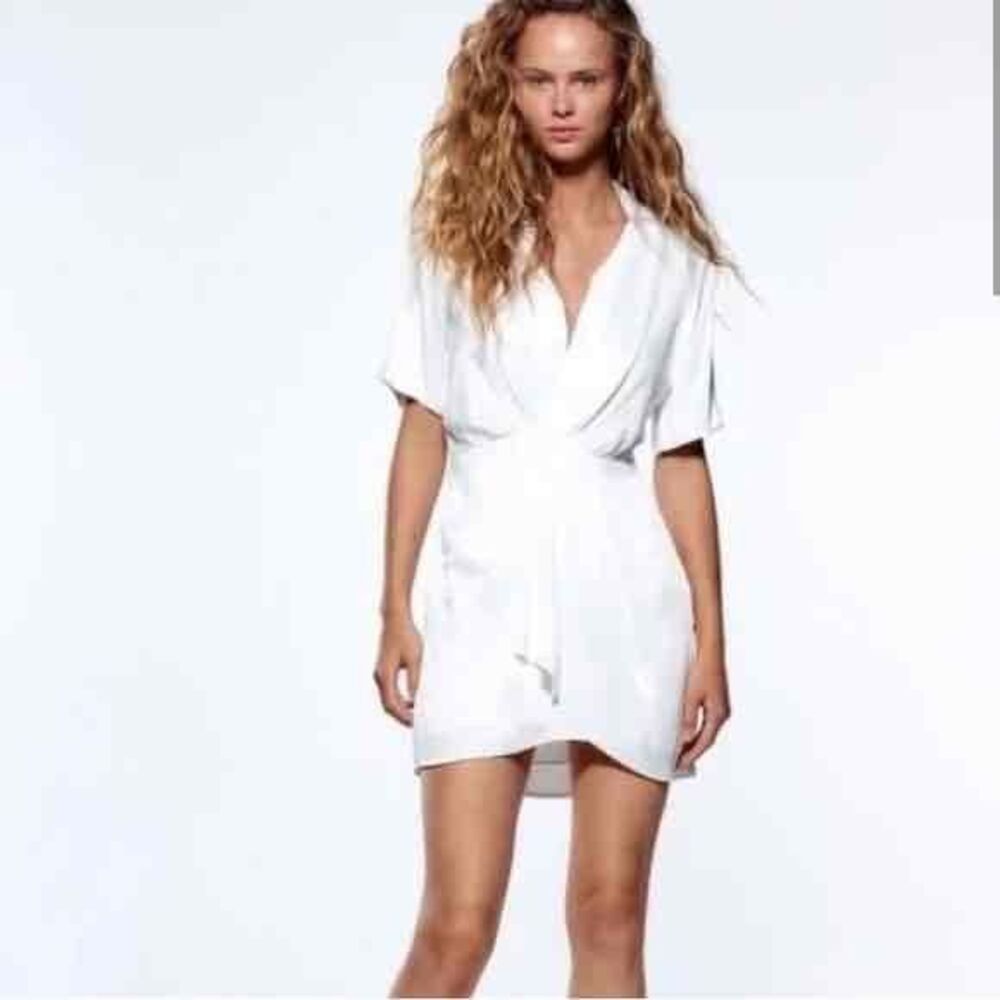 NWT Zara Womens Ivory Short Sleeve V Neck Ruched Satin Mini Wrap Dress Size L